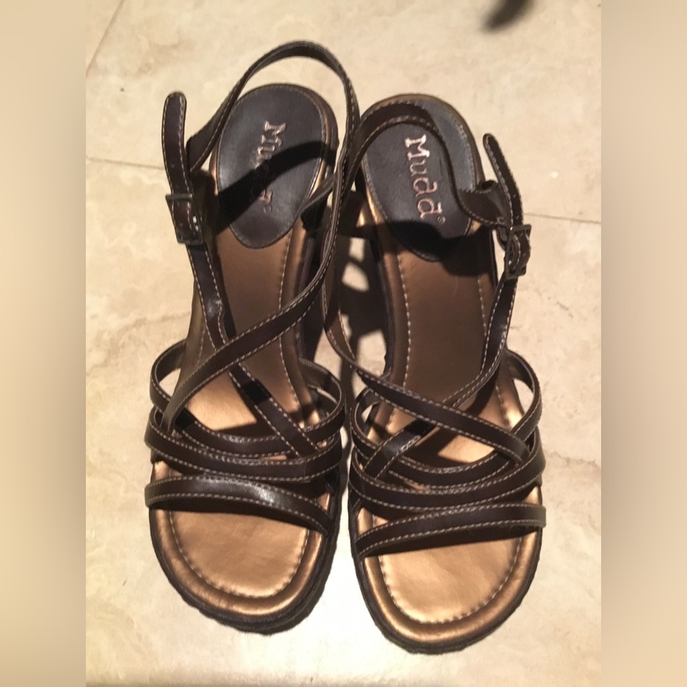 Mudd Brown Strappy Slingback Heels